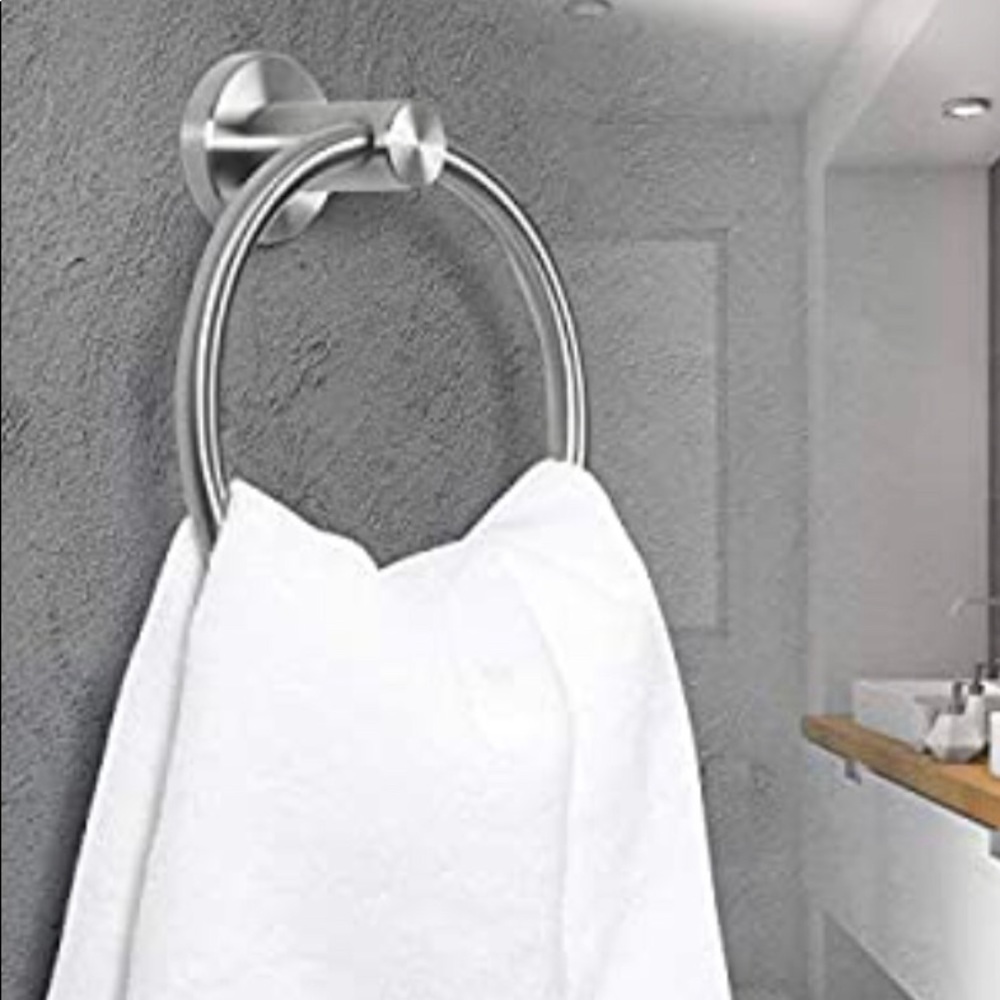 Crome Towel Ring - Wall Mount